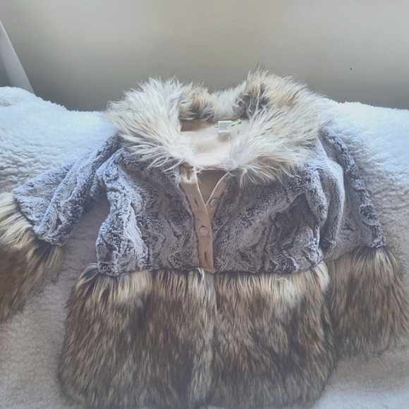 Girls winter coat size 8 - Picture 1 of 3